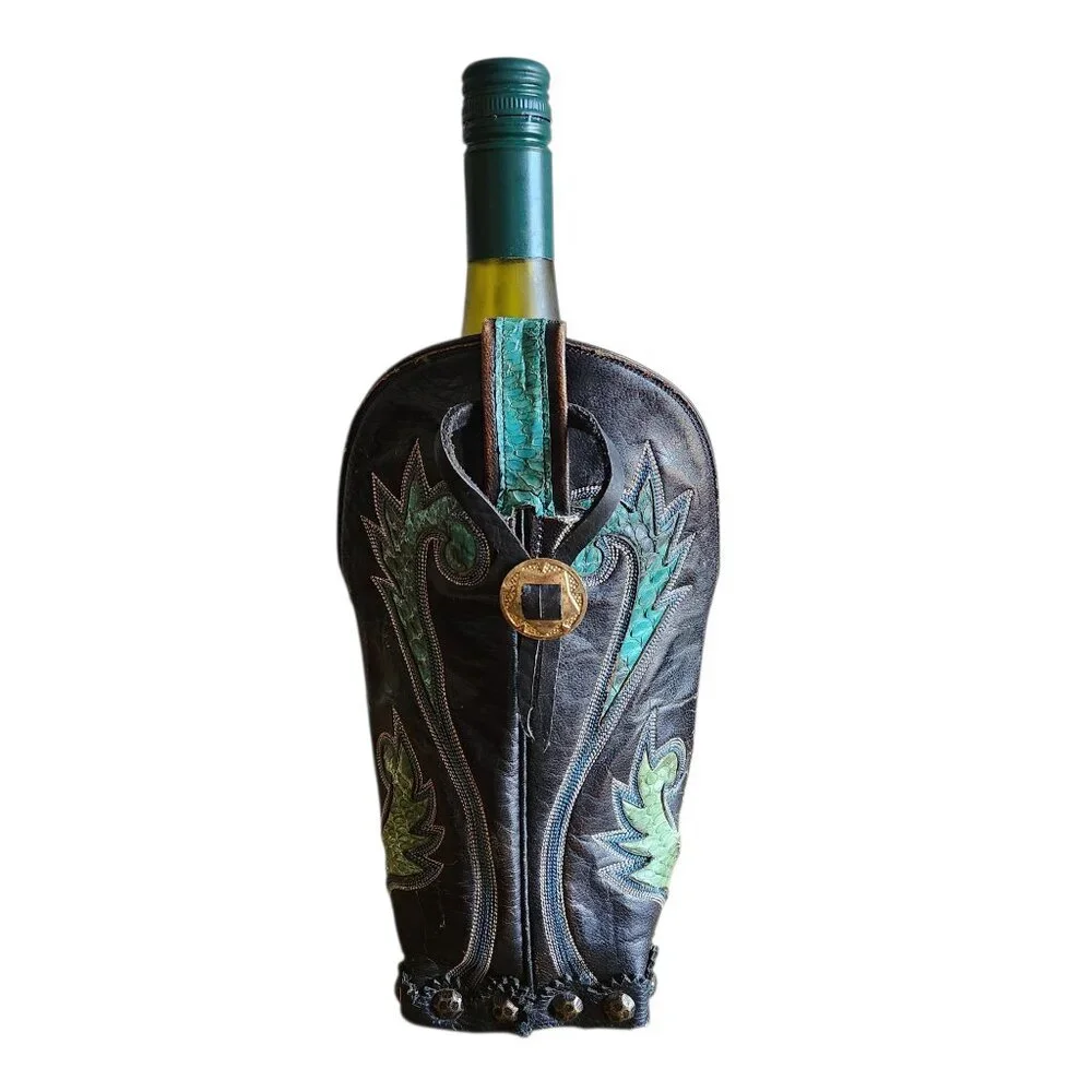 Vintage Southwestern Hondo Western Cowboy Concho Turquoise Boot Bottle Holder